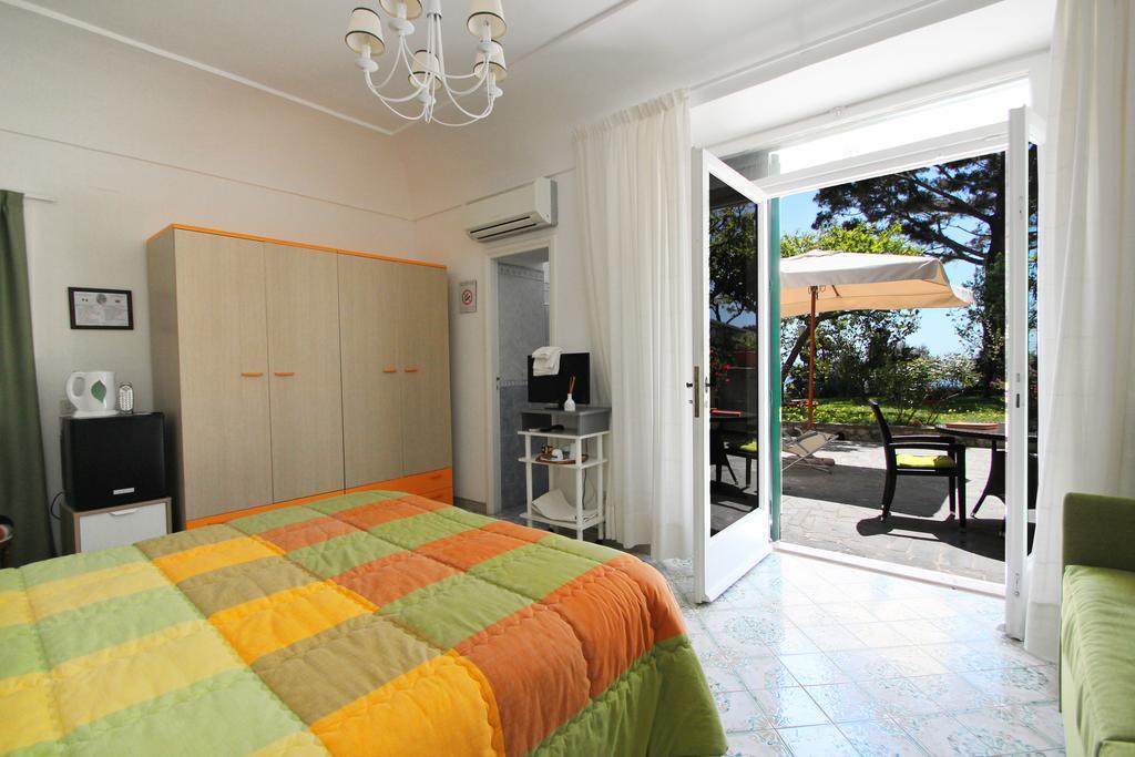 Casa Augusto B&B Capri Værelse billede