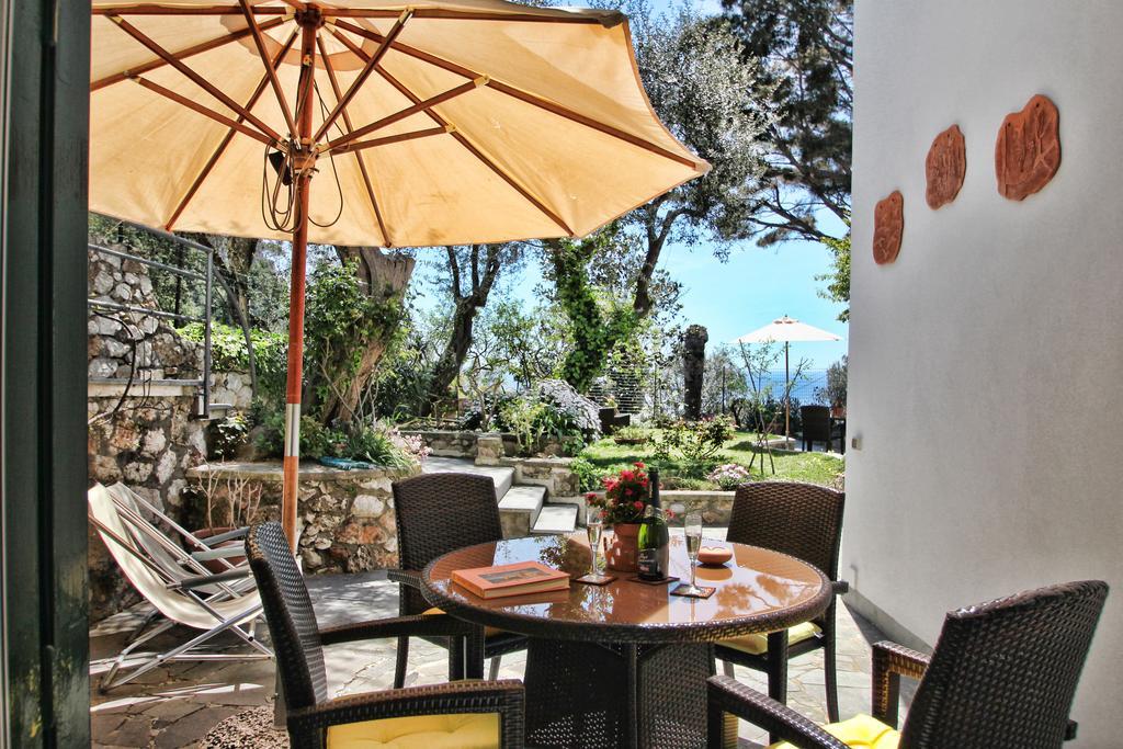 Casa Augusto B&B Capri Værelse billede